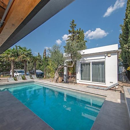 Apartments Volf 1405 Peroj Εξωτερικό φωτογραφία