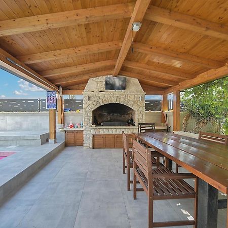 Apartments Volf 1405 Peroj Εξωτερικό φωτογραφία