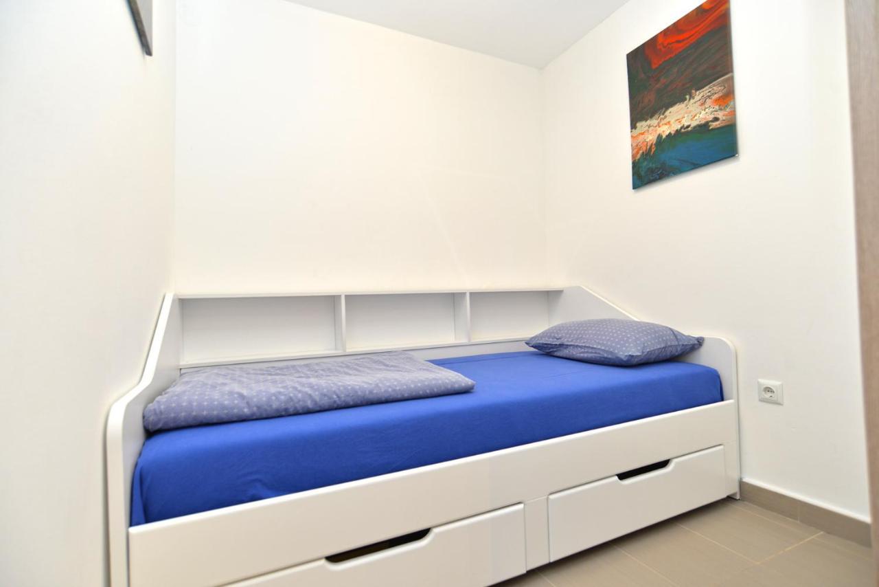 Apartments Volf 1405 Peroj Εξωτερικό φωτογραφία