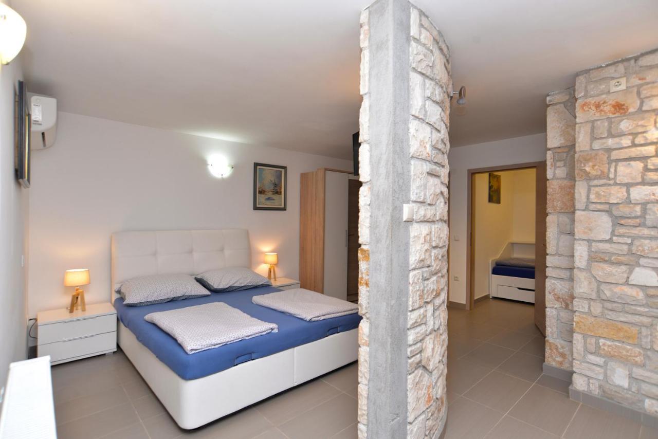 Apartments Volf 1405 Peroj Εξωτερικό φωτογραφία