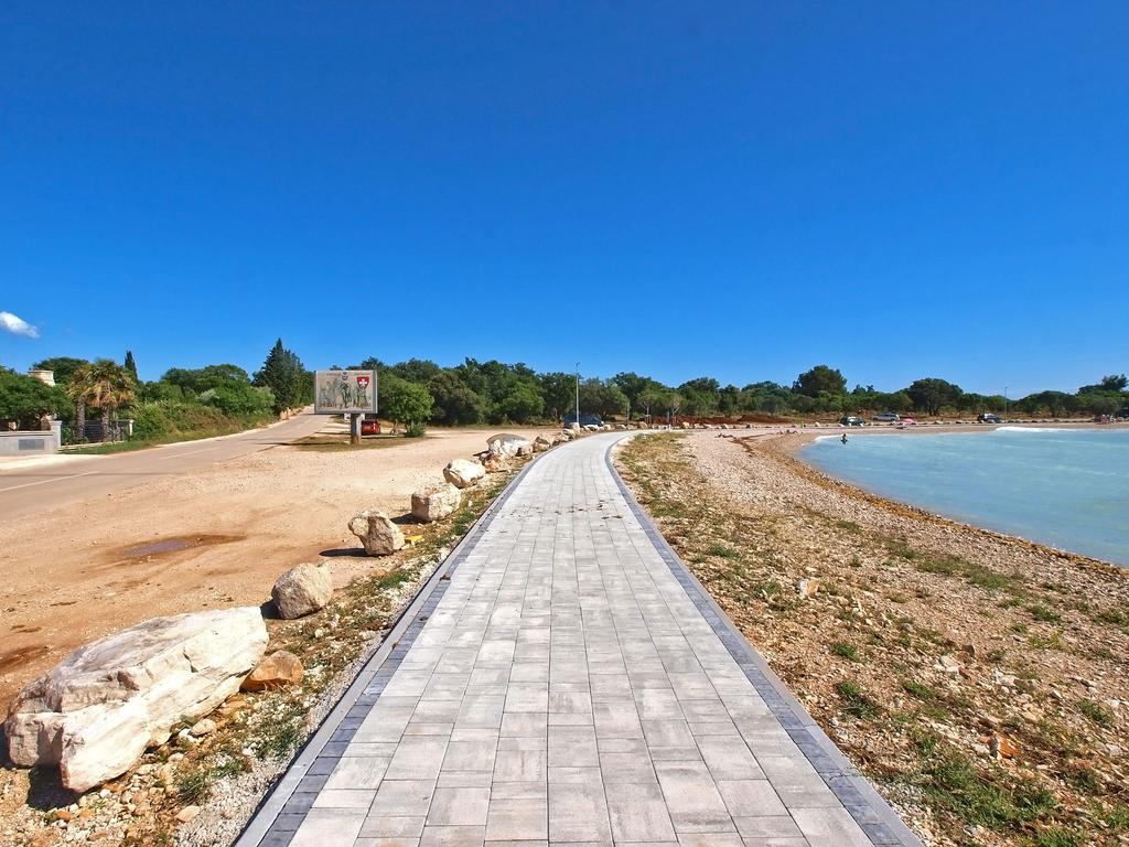 Apartments Volf 1405 Peroj Εξωτερικό φωτογραφία