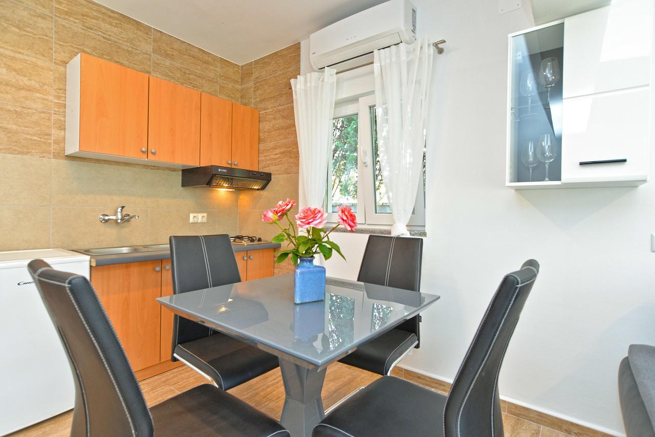 Apartments Volf 1405 Peroj Εξωτερικό φωτογραφία